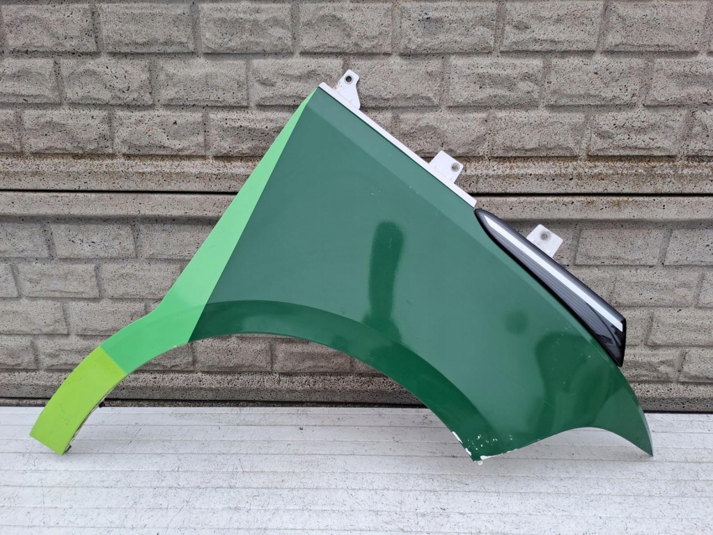 фото №1, Vw id buzz 22- крила правий передній оригінал