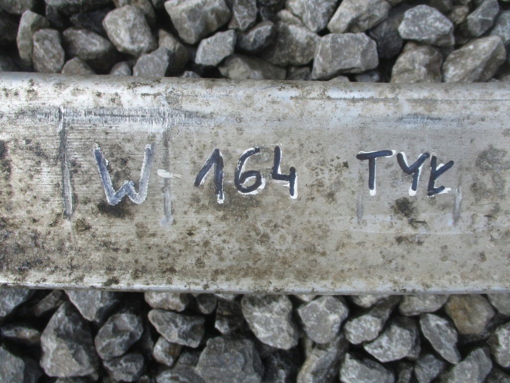 Балка бампера задний  задняя mercedes ml w164 в Украине