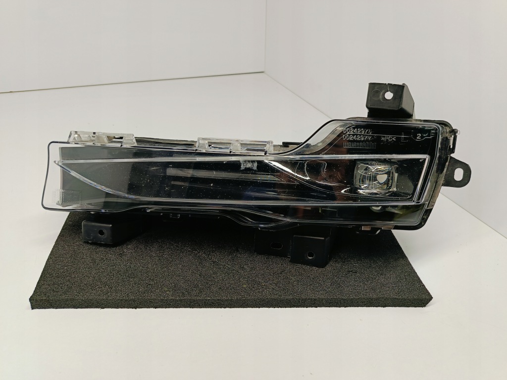 Купити Tesla model y my 20- протитуманна фара drl лівий протитуманний led 1507932-10-c