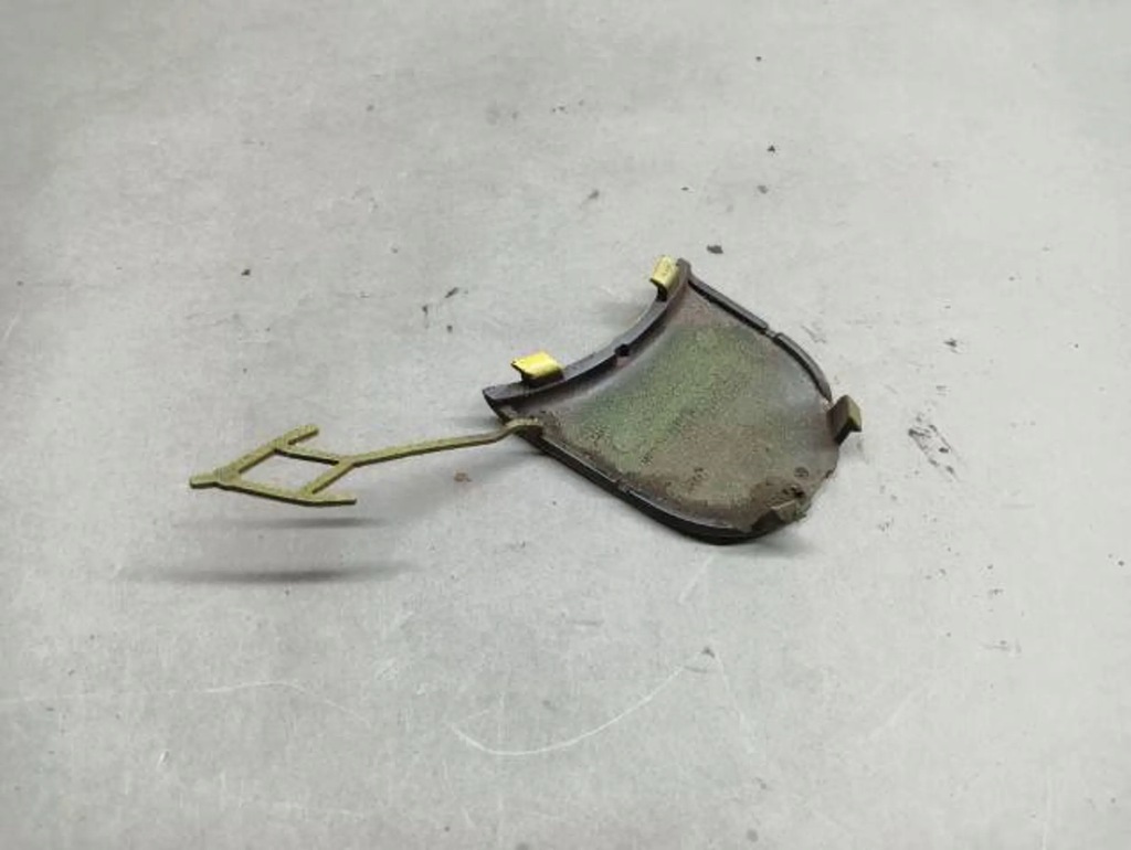 фото №2, Opel adam заглушка фаркоп hak бампера задня