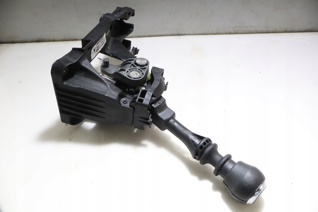 фото №1, Ручка домкрат переключения передач corolla e21 1.5vvt-i