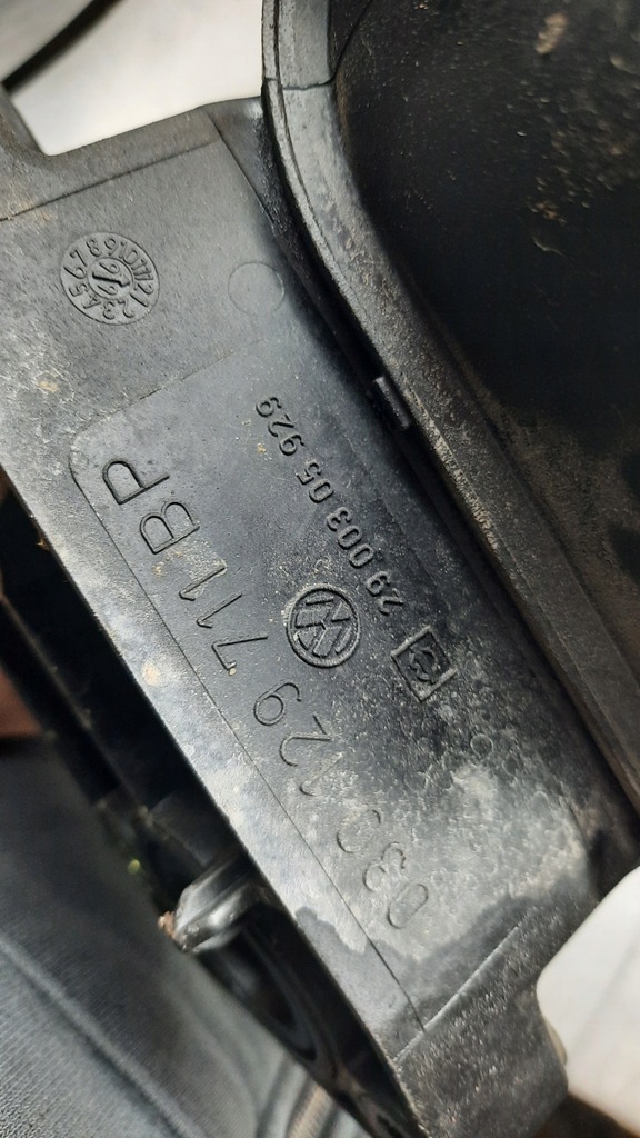 фото №9, Коллектор всасывающий 030129711bp seat ibiza ii 1.4b 00r