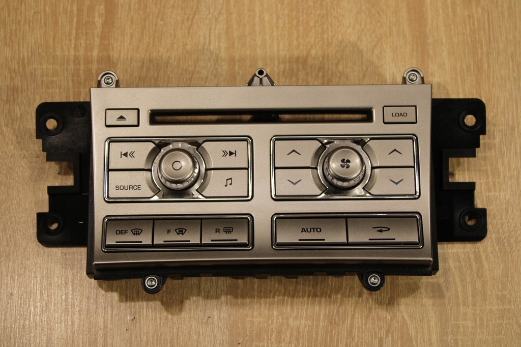 фото №1, Панель кондиционера jaguar xf x250