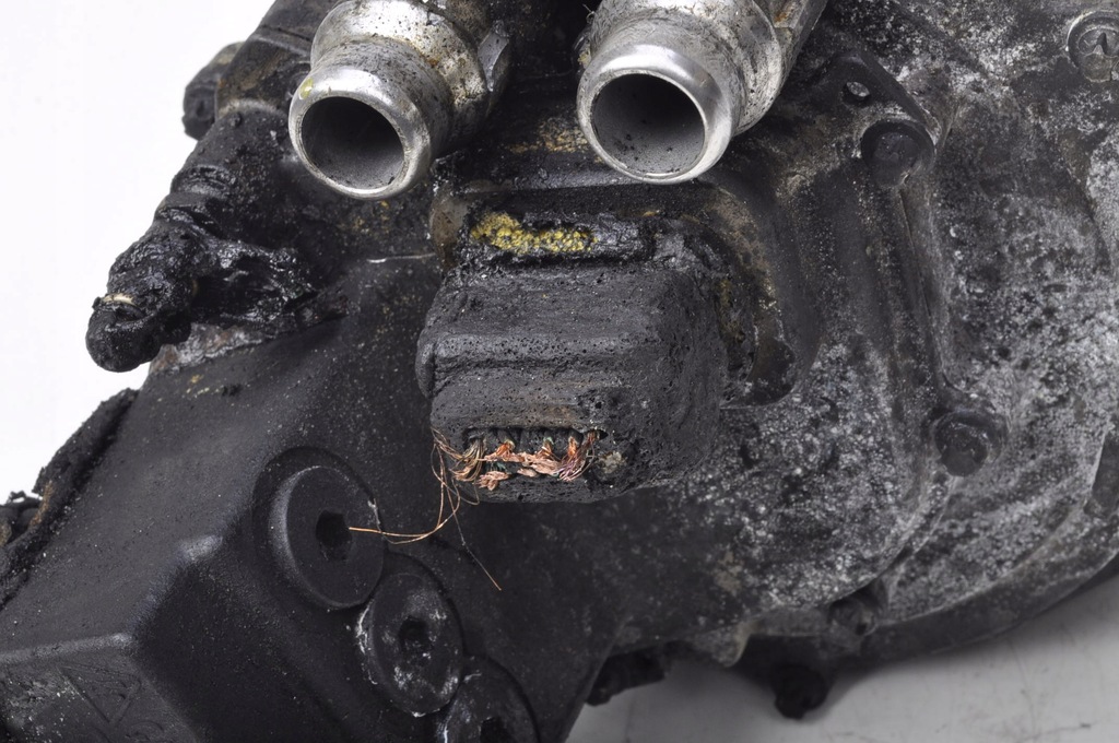 фото №8, Land rover discovery 1.5 p300 hybrid генератор