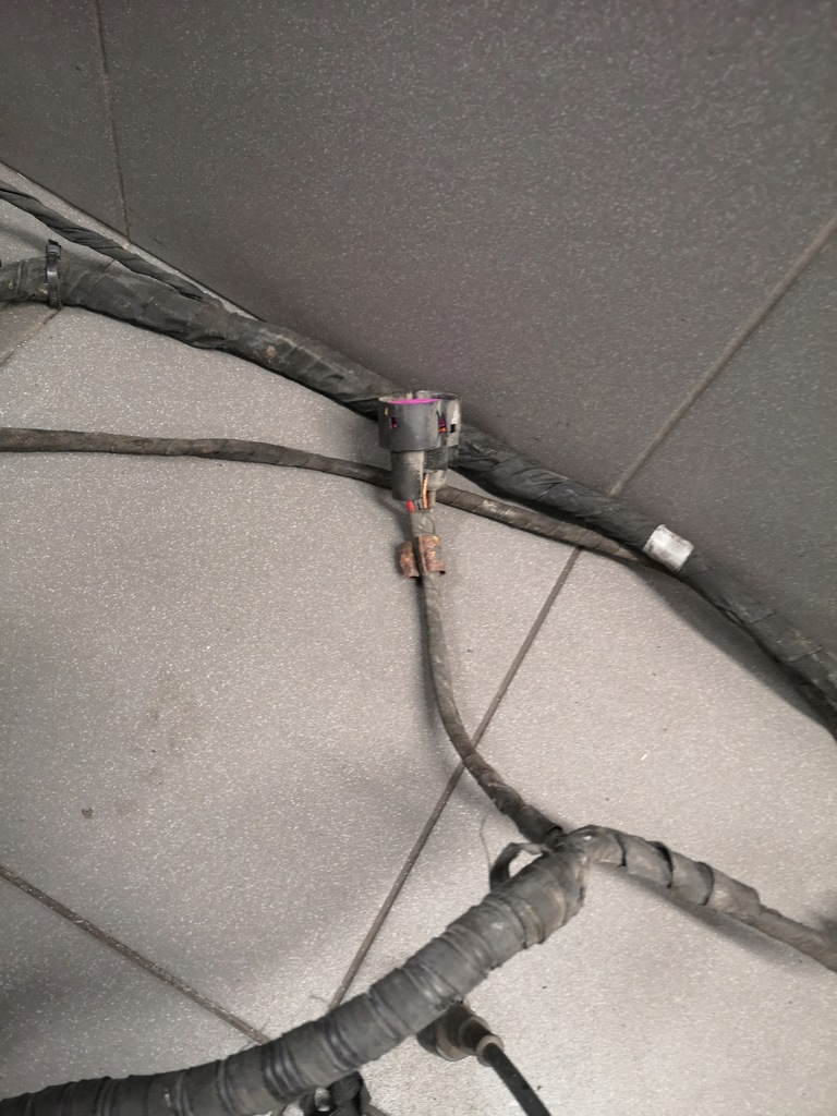 фото №12, Джгут кузовна правий перед audi a8 d3