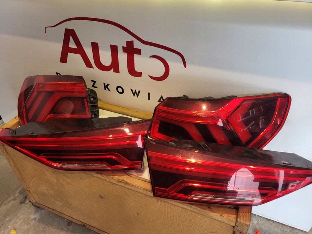 Купить Audi q3 83a фонари задний  full led комплект