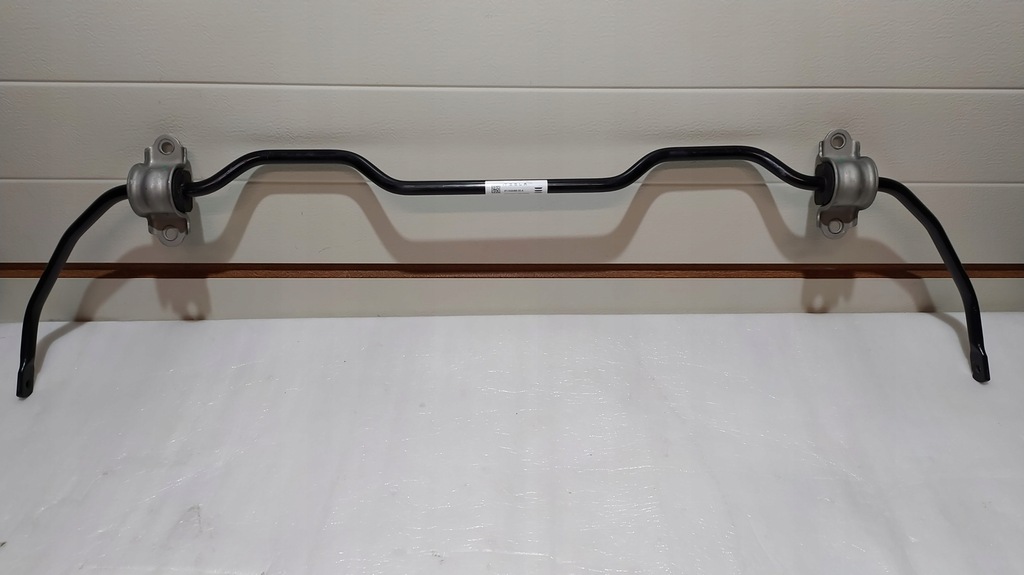 фото №1, Стабілізатор задній tesla model 3 1044488