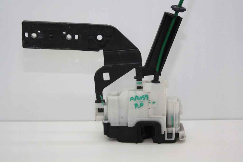 фото №1, Замок дверь правый перед alfa romeo 159 50513051