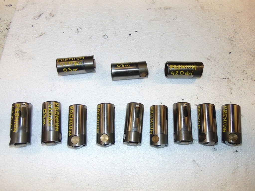 фото №3, Renault premium 420dci ролик штовхач насоса пального