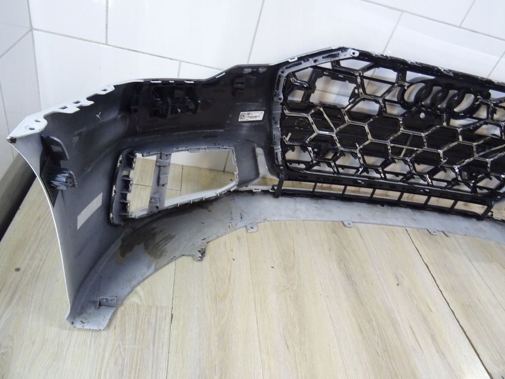 фото №15, Audi a6 c8 s-line 4k0 бампер перед передній 4k0807437d llu