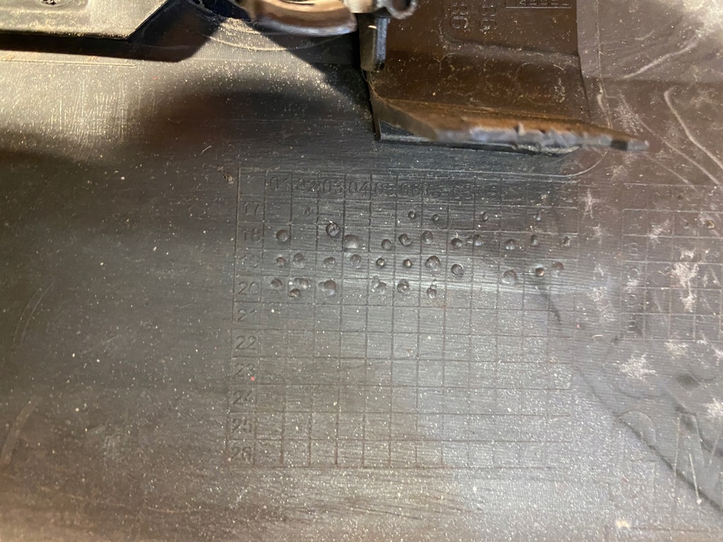 фото №10, Opel combo e бампер перед уголок правый