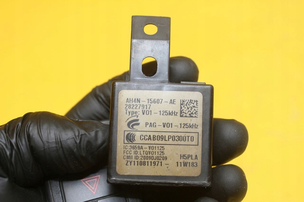 фото №7, Замок запалювання ключ volvo v60 s60 ii 28227917