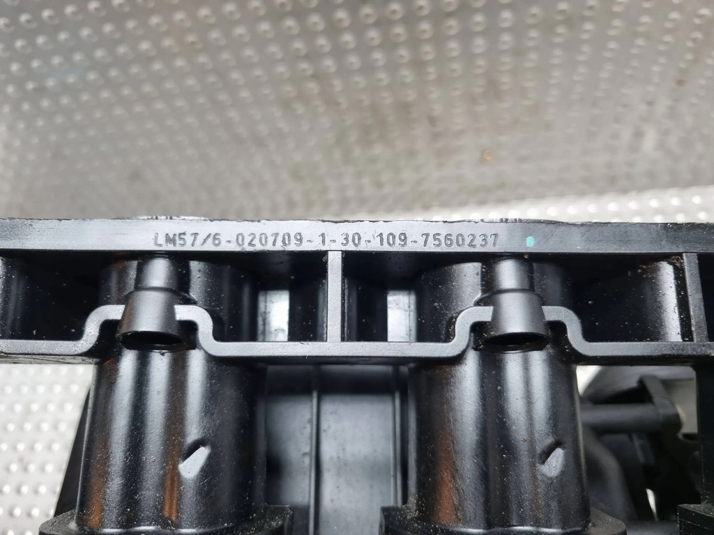 фото №7, Коллектор всасывающий 7560237 bmw x1 e84 2.0b