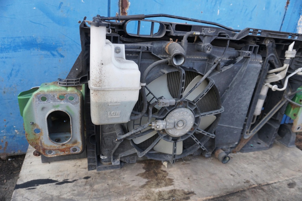 фото №10, Mazda 2 de pas передній балка бампера вентилятор бензин 07-14r nr.555