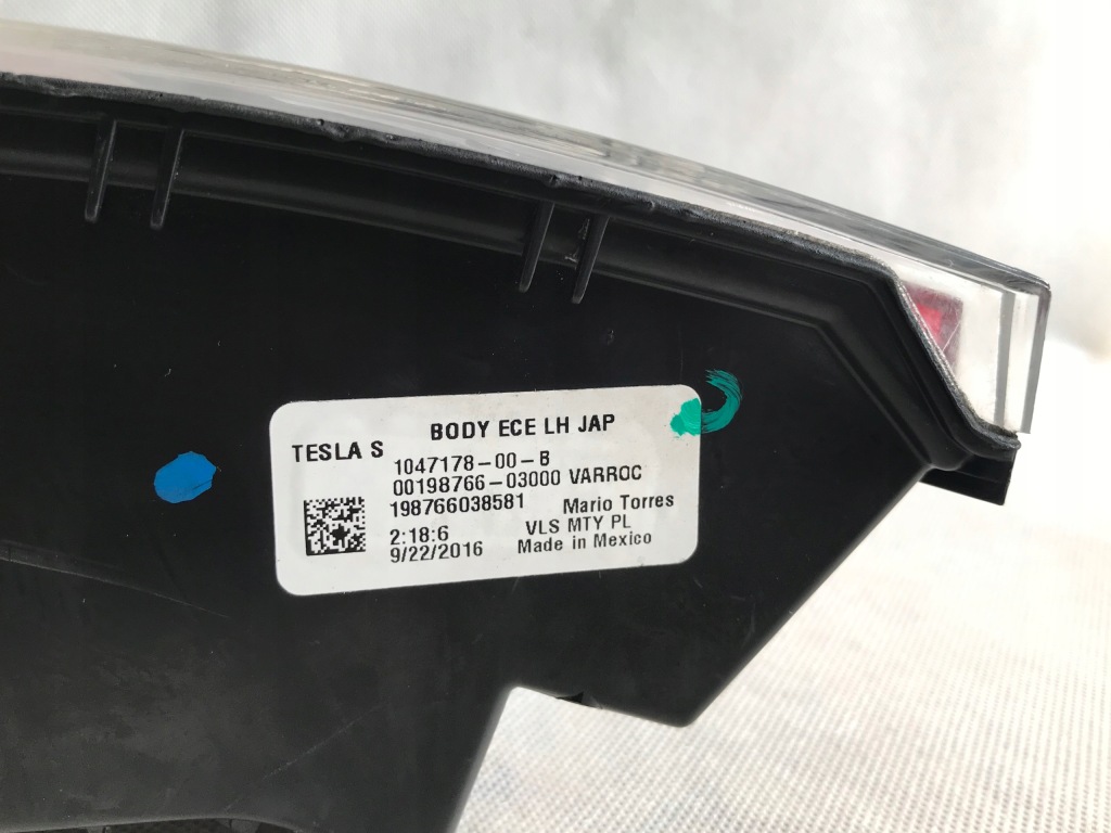Tesla model s фара задняя левая led европа! в Украине
