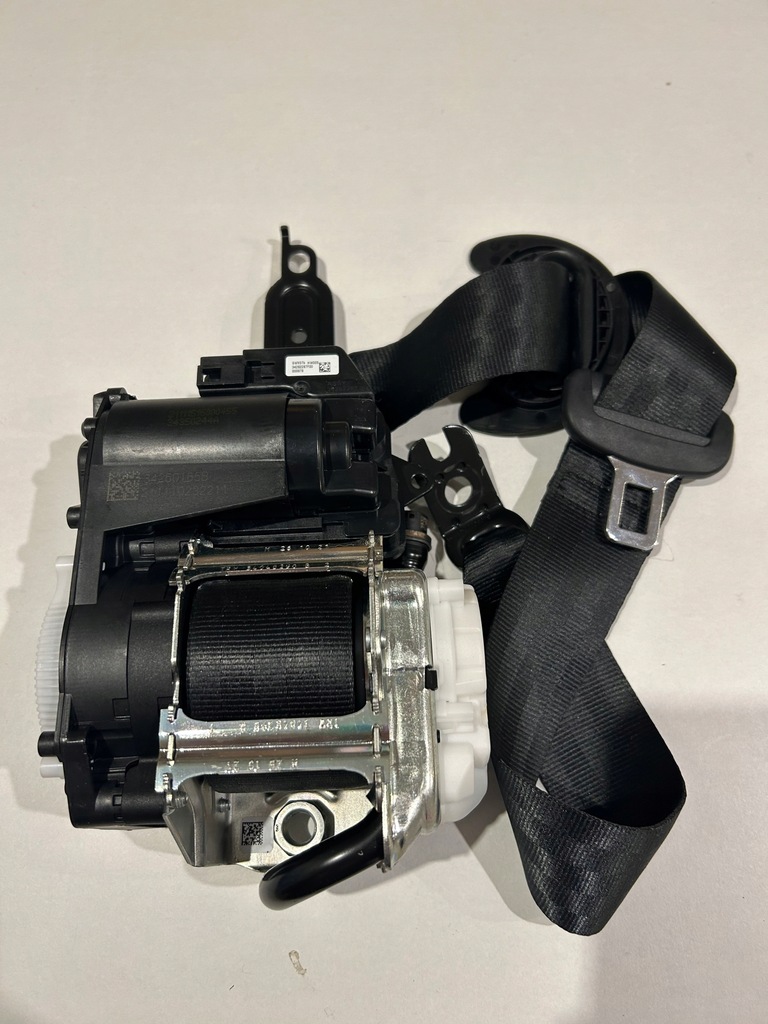 фото №1, Audi a3 pas безопасности правый перед 8y0857706h