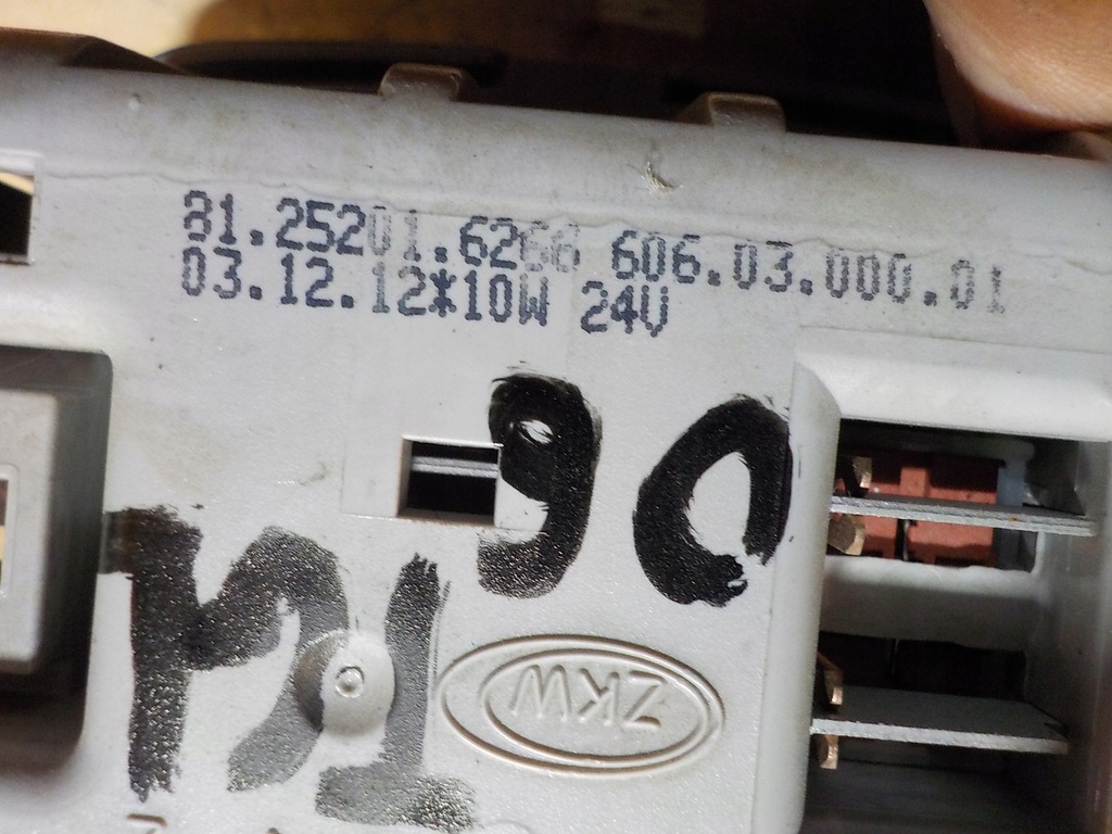 фото №5, Man tgl 7.180 лампа потолочный