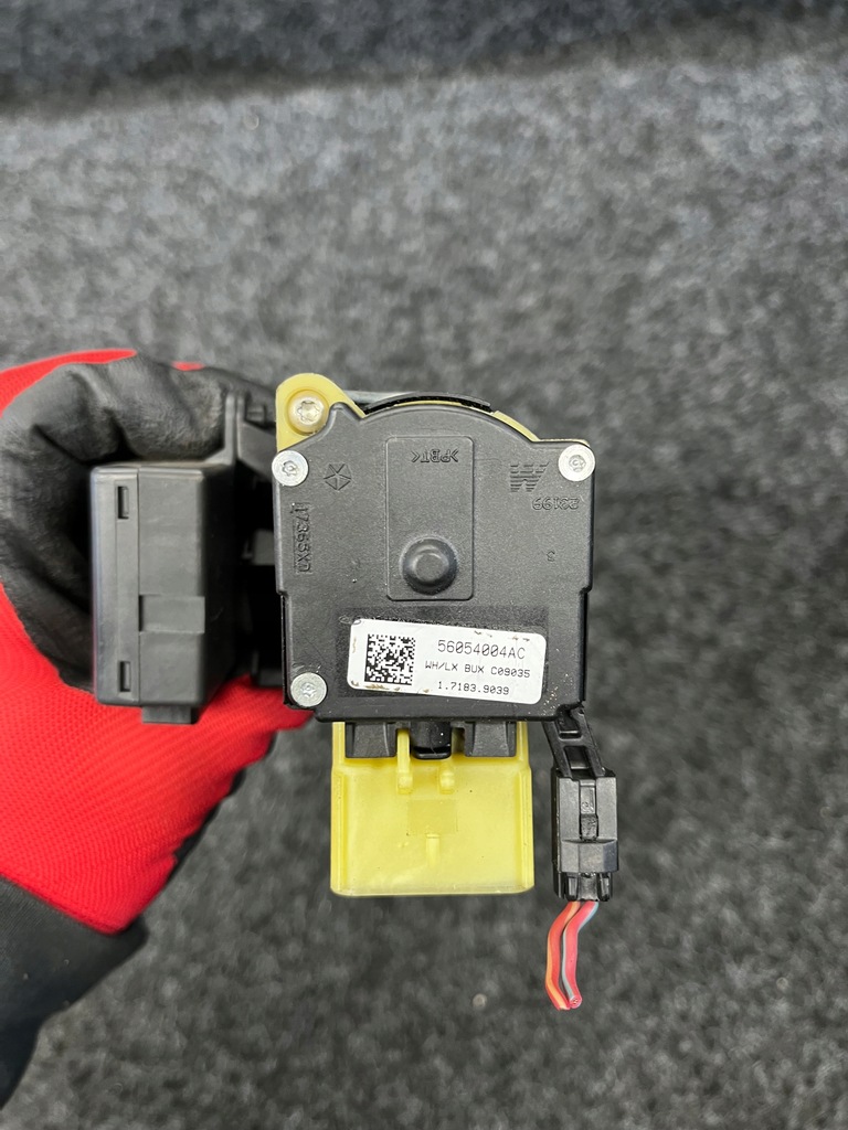 фото №6, Замок запалювання ключ chrysler sebring iii 05026164al