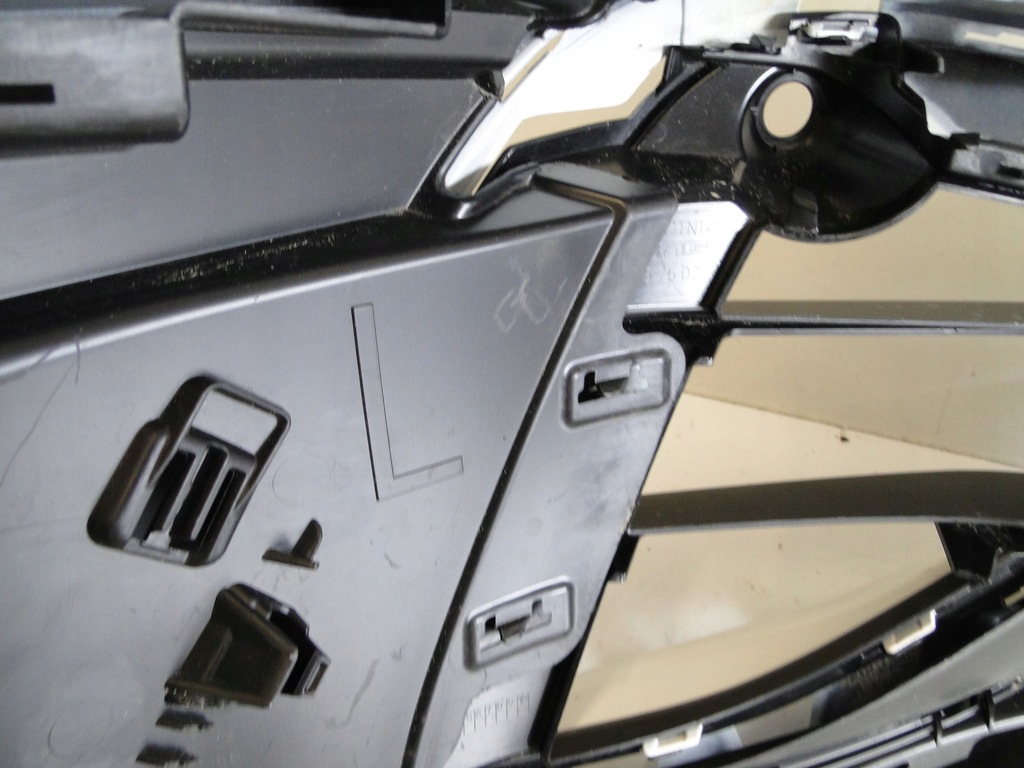 фото №10, Mercedes e 214 w214 63 amg бампер передний pts