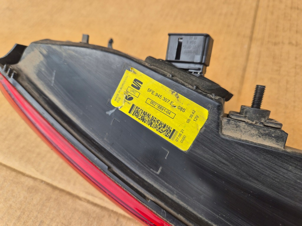 фото №15, Лампа задняя накладка seat leon iv 5fe оригинал