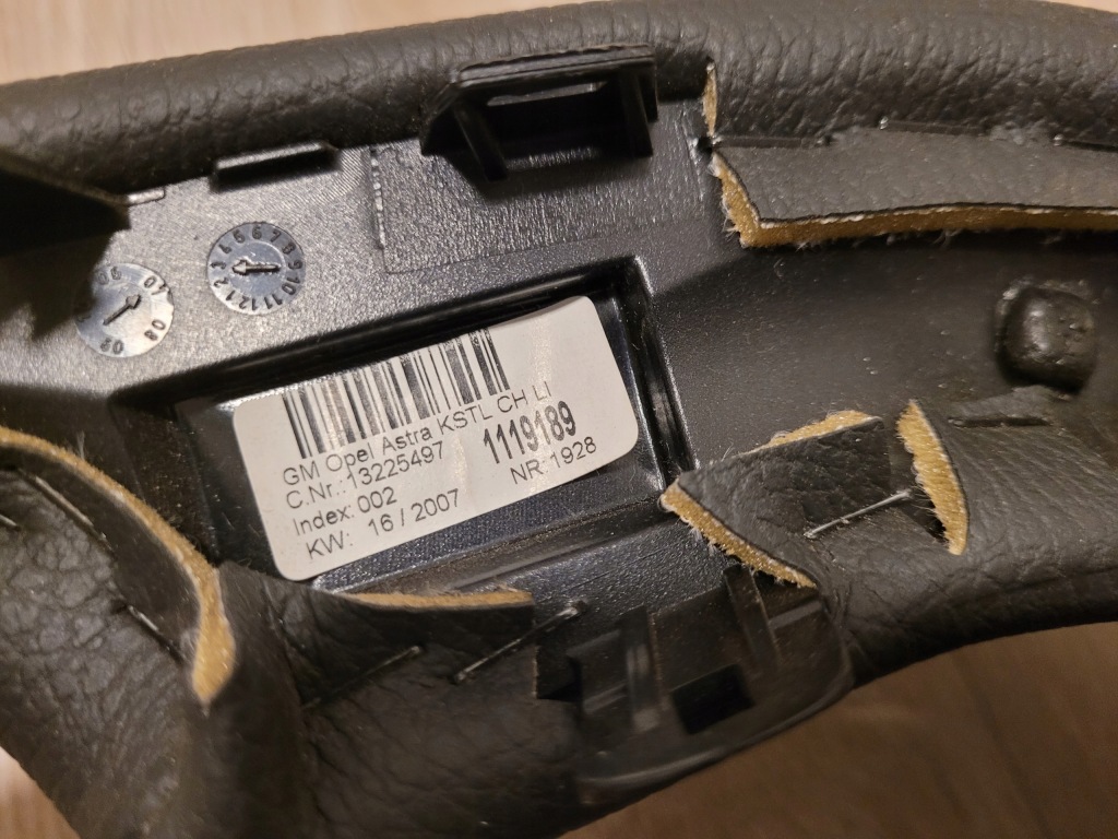 фото №5, Opel astra h iii cabrio подголовник сиденье задняя задний чёрный левый 132225497