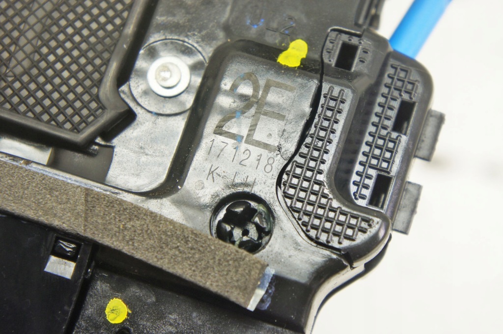 Sx166 toyota corolla e21 xii замок дверь левый задняя в Украине