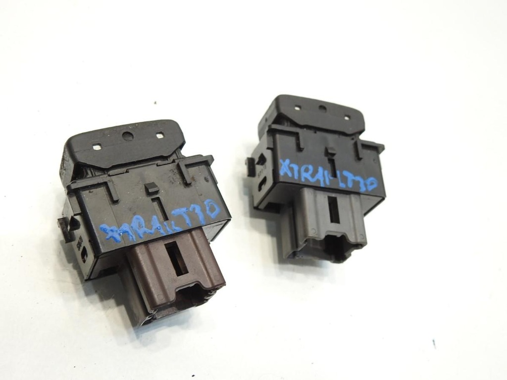 фото №6, Кнопка підігрів сидіння nissan x-trail t30