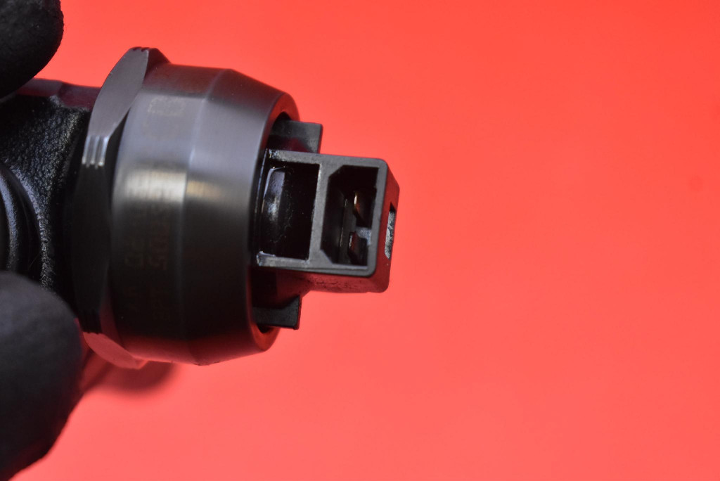 фото №8, Инжектор насос-форсунка 038130073ar skoda superb 1 i 1.9 d 130 km 01-06