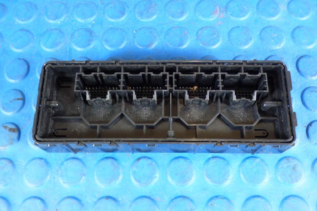 Модуль обдув 84692728 13482740 stbdb opel astra k v Зі Шроту