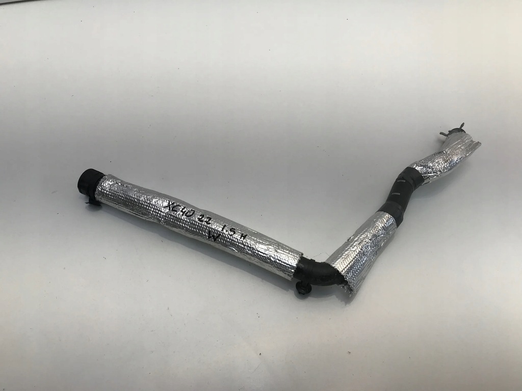 фото №1, Volvo xc40 1.5 гибрид шланг wąż труба wody