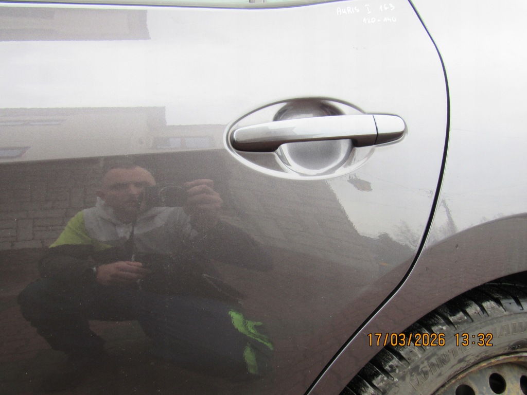 Двері комплектна  ліва задній auris 1 1g3 Київ