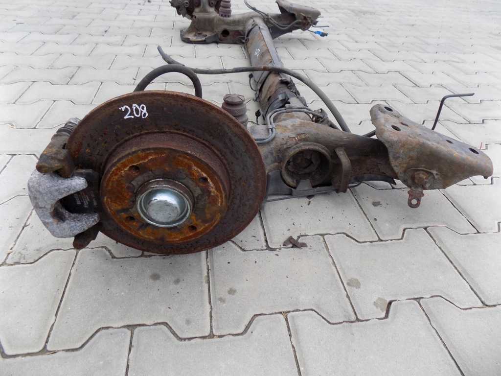 фото №4, Peugeot 208 c3 iii балка підвіска задня гальмівні диски