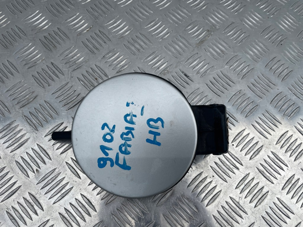 фото №1, Skoda fabia i крышка заливной топлива 9102