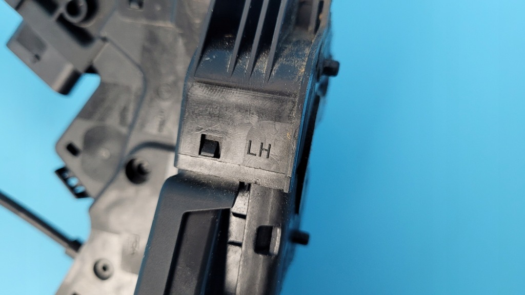 Peugeot 308 iii p5 21r замок двері ручка внутрішня лівий перед 9835419280 в Україні