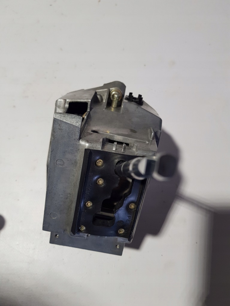 Купить Кулиса кулиса  коробки mercedes sl r230