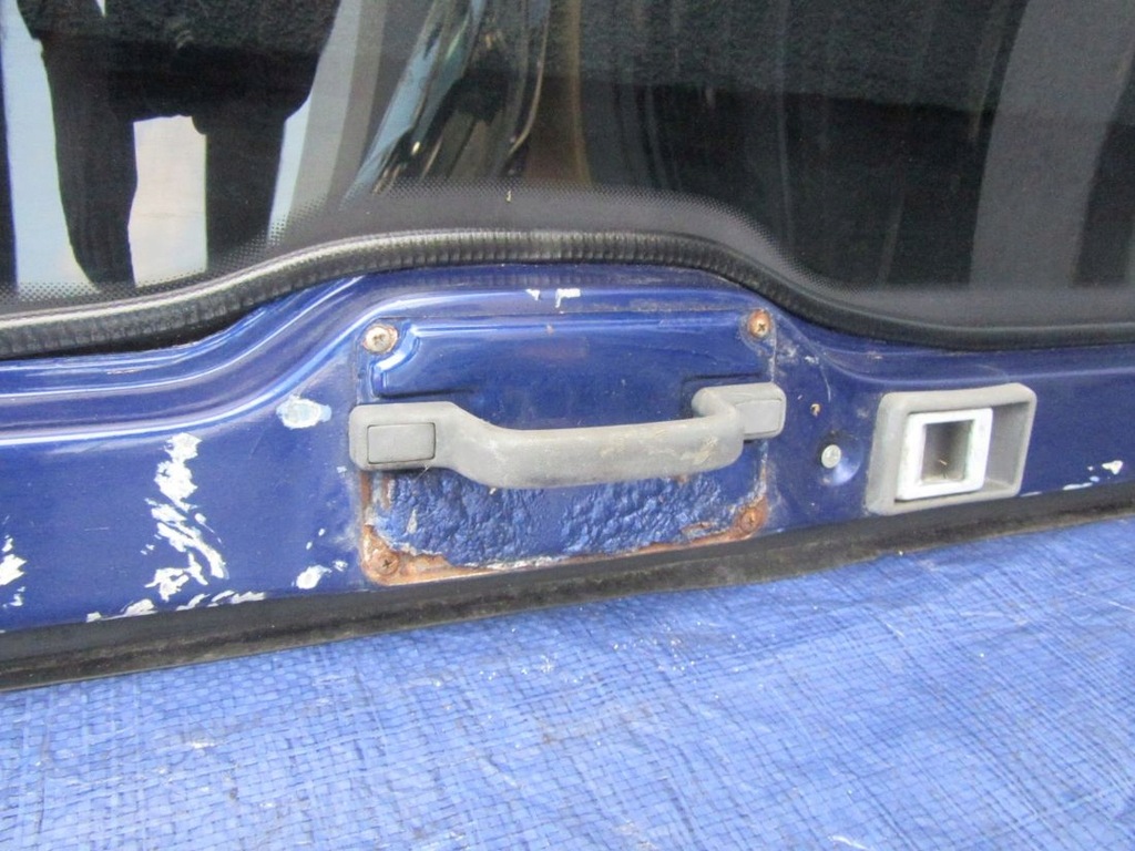 фото №12, Nissan navara d22 скло задня