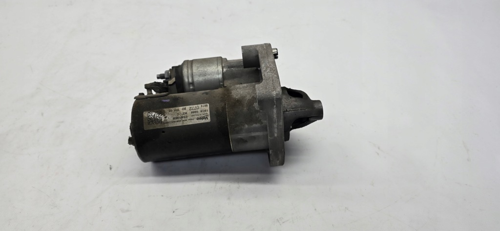 Купити Стартер opel crossland x 1.2 b12xht 9674077280