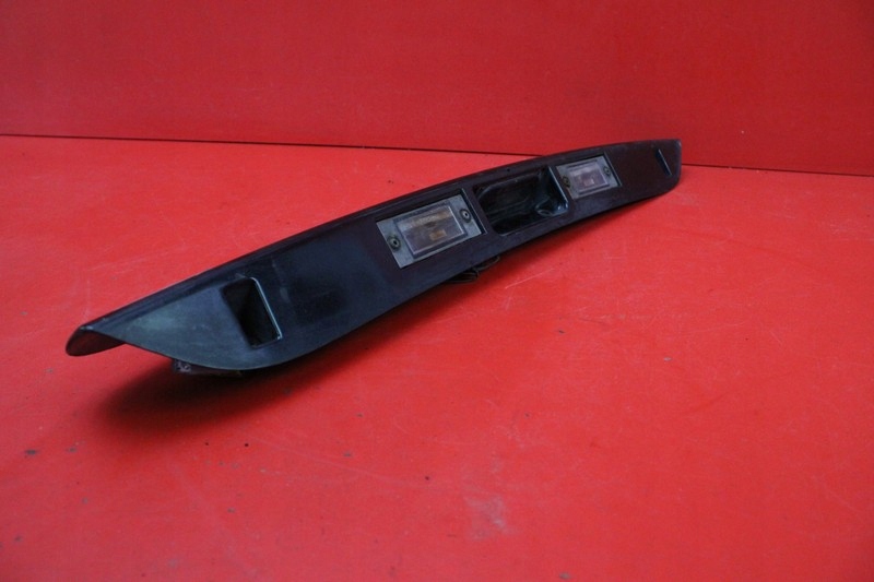 фото №9, Накладка крышки задняя задняя czarna chrysler grand voyager 4 iv lift 04-07