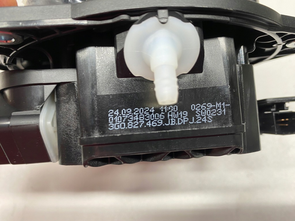 фото №12, Камера ручка крышки задняя задний vw passat b8 3g0 lift arteon