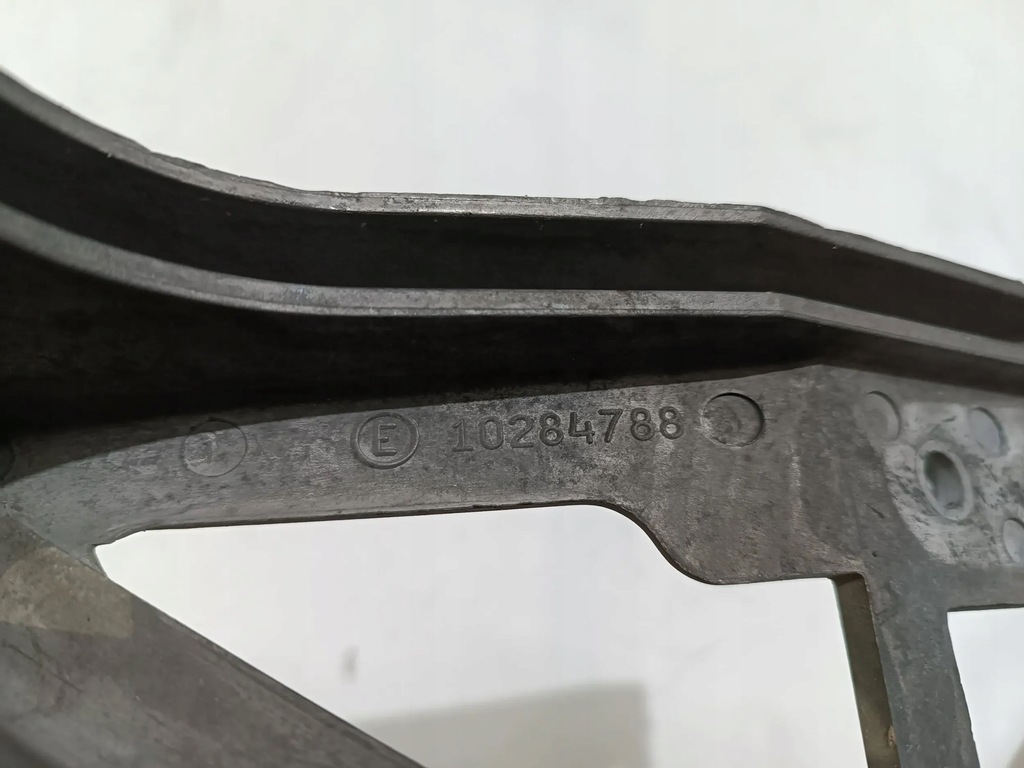 фото №5, Кронштейн кронштейн насоса abs chevrolet corvette c5 1998-2000