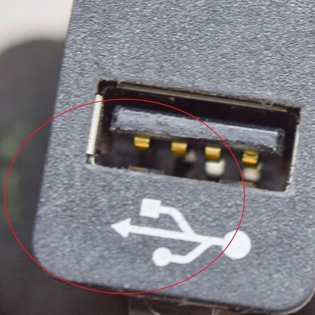 фото №6, Bmw 7 f01 f02 f03 f04 2014 разъём / соединитель aux