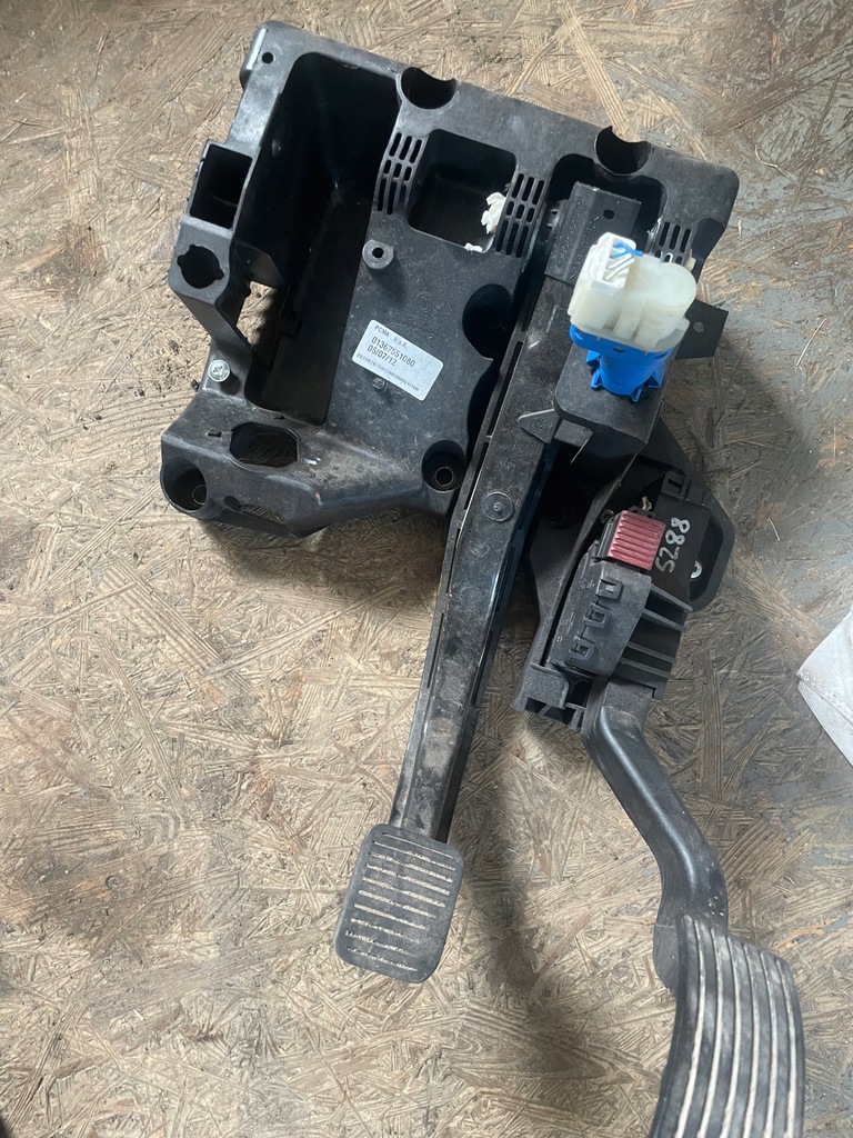 фото №1, Педалі fiat ducato автоматична коробка передач 01367551080