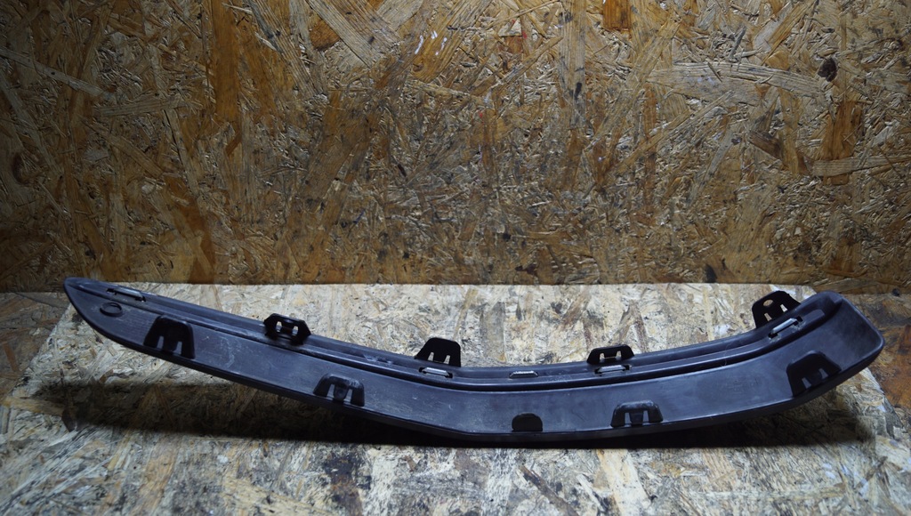 фото №9, Молдинг бампера правый задняя peugeot 407 sw 9647545077