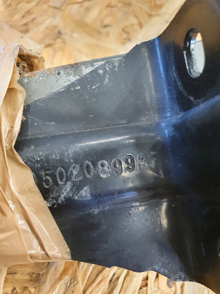 фото №5, Town & country 2015 направляющая дверь правая задняя