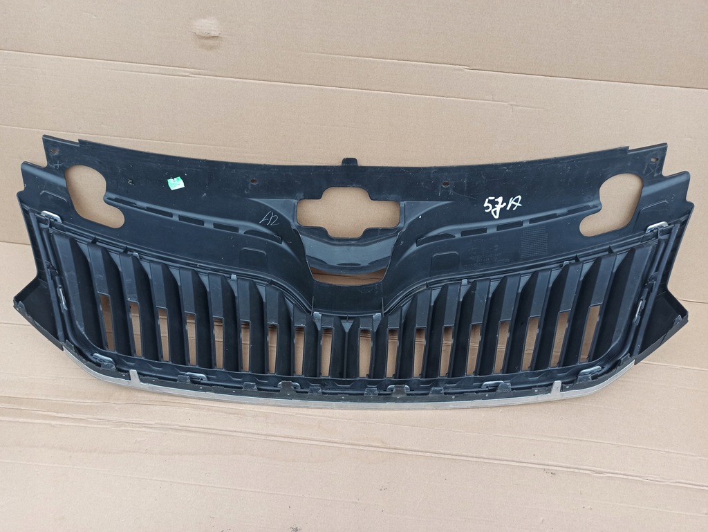 фото №5, Решётка радиатора решётка радиатора skoda rapid 5ja853668