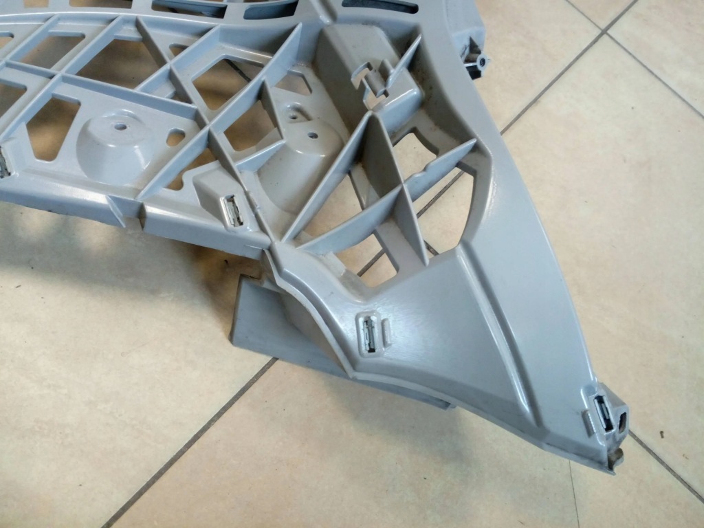 фото №5, Напрямна бампера ford b-max задня oryg.