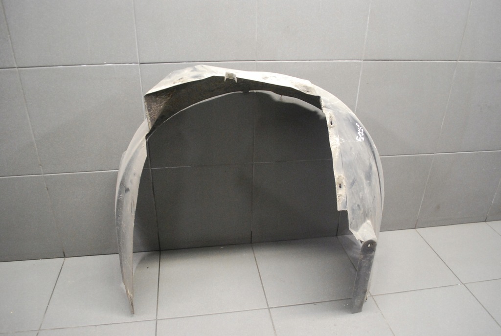 фото №1, Подкрылок левый перед audi a6 c5 2.4 4b0821171b