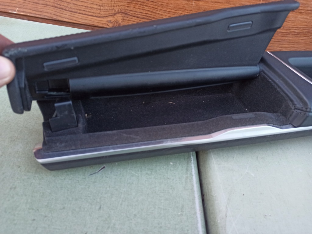 Перемикачі вікон оббивка audi a8 d5 4n1959521 в Україні