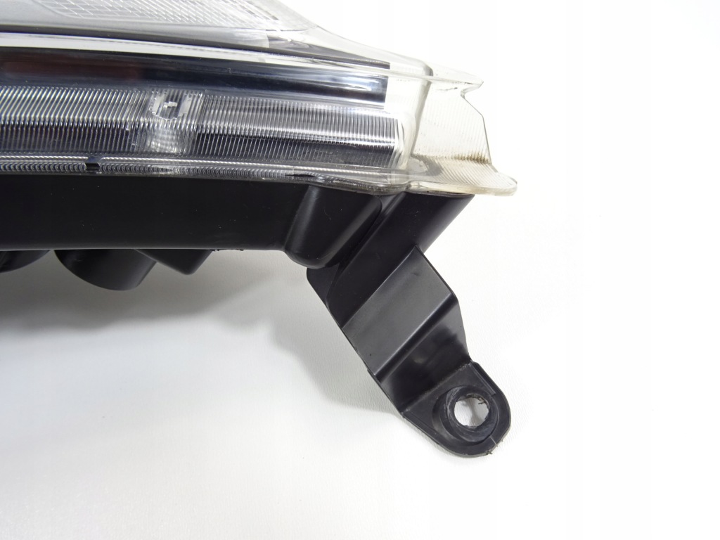 Nissan juke f15 lift лампа ліва перед led drl 26125bv80c 14- Ціна