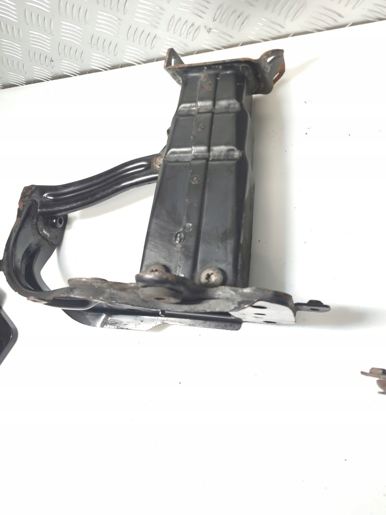 фото №12, Абсорбер зона деформации правый/левый перед mercedes c219 w219